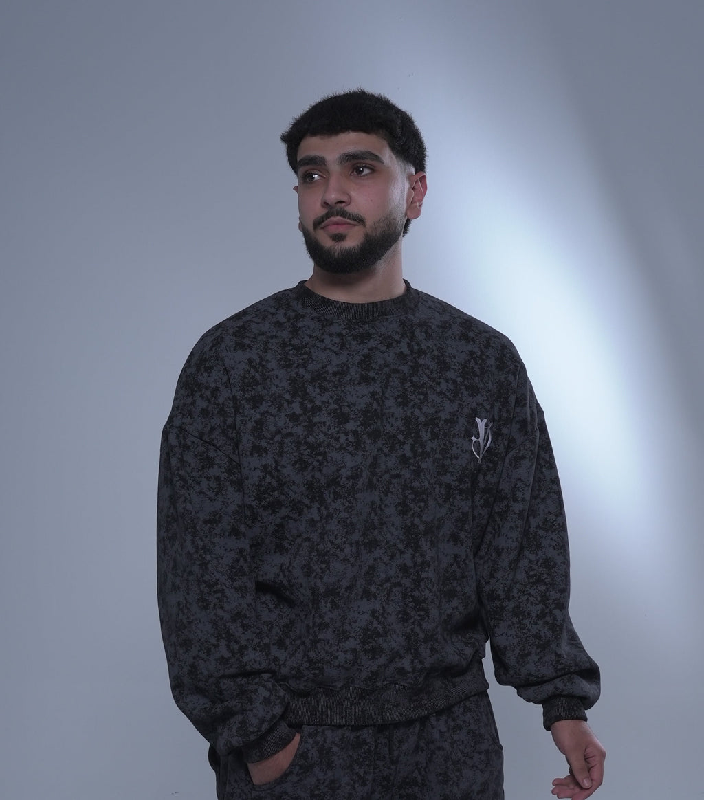 WASHED BLACK CREWNECK, Standout comfortably