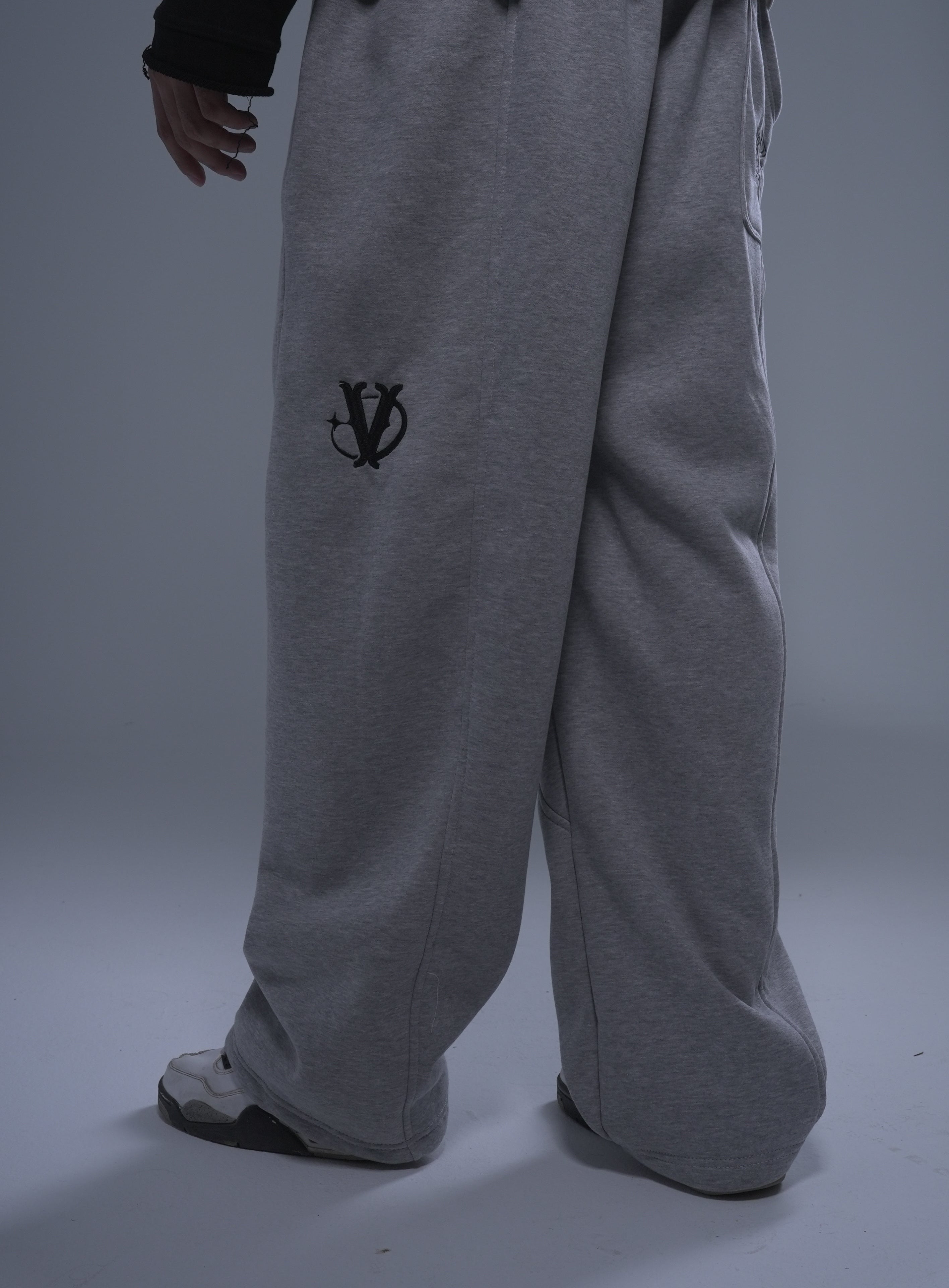 GREY PANTS,Elegant comfort
